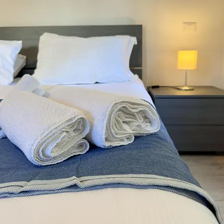 Jhhit Tuscolana 01 With Terrace *